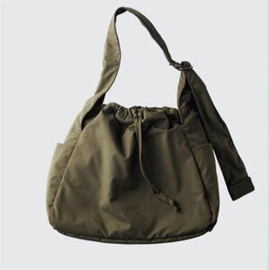 Uniqlo Soft Puffy Shoulder Bag